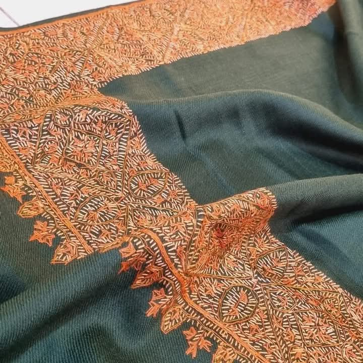 Pure Pashmina Shawl – Hand Embroidered Four-Side Border (45x90)