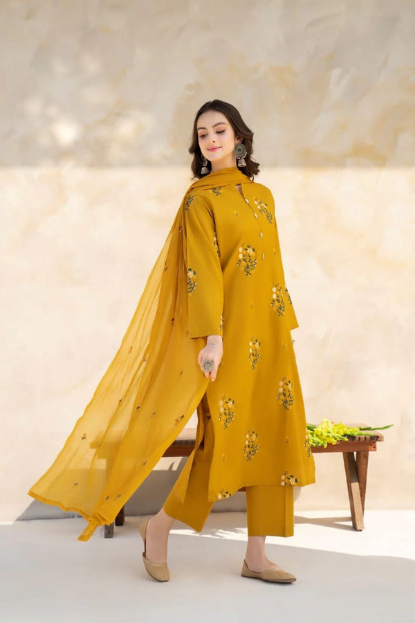 BAROQUE Lawn - 3PC Embroidered Suit